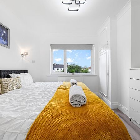 3 Bedroom House Close To Dartford Station Exteriör bild