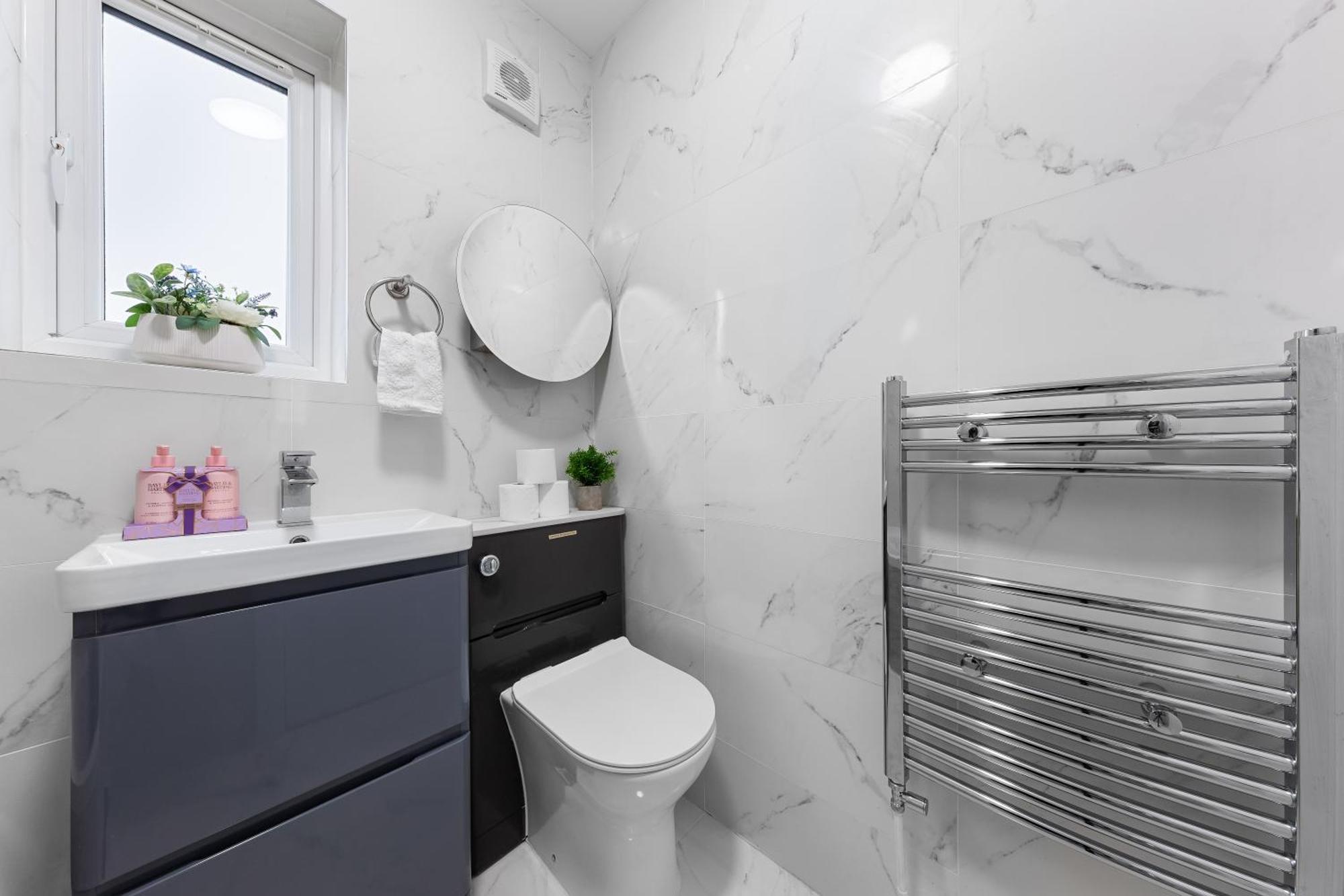 3 Bedroom House Close To Dartford Station Exteriör bild